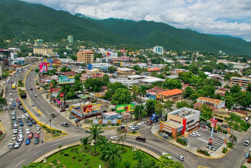 Hotel Verona San Pedro Sula Kültér fotó